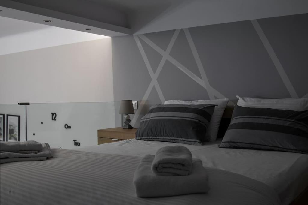 Апартаменты * Ck Modern Loft Near Seaside * Салоники Экстерьер фото